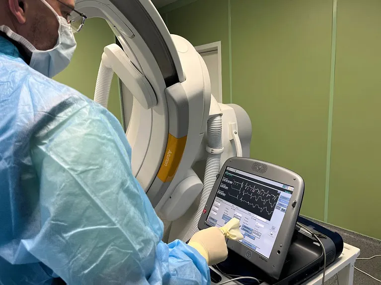 В Университетской клинике провели серию уникальных операций на сердце