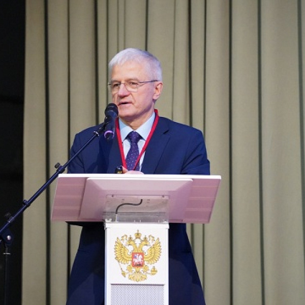 1100 участников, 13 республик, 46 областей объединила конференция в Тверском медуниверситете - фото 3
